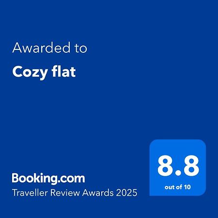 דירות פיטסטי Cozy Flat מראה חיצוני תמונה